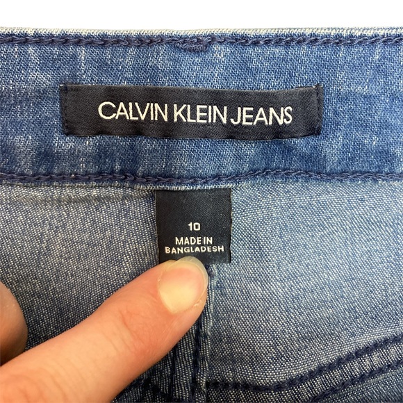 Calvin Klein Jeans Skirt - Picture 3 of 3